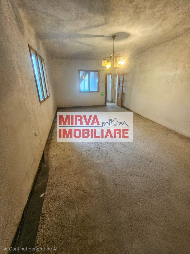 Exclusivitate! Casă cu teren generos în Sat Olteni, Com.Teișani - Poză 32