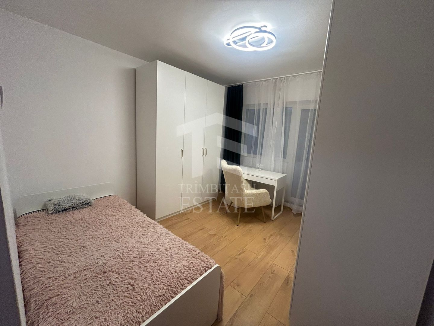 3 Camere Aviatiei/ Nicolae Caramfil - Poză 6