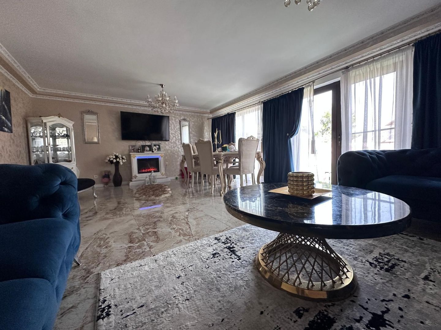 Vânzare casă S+P+E -Valea Voievozilor cu panouri solare si garaj dublu - Poză 1