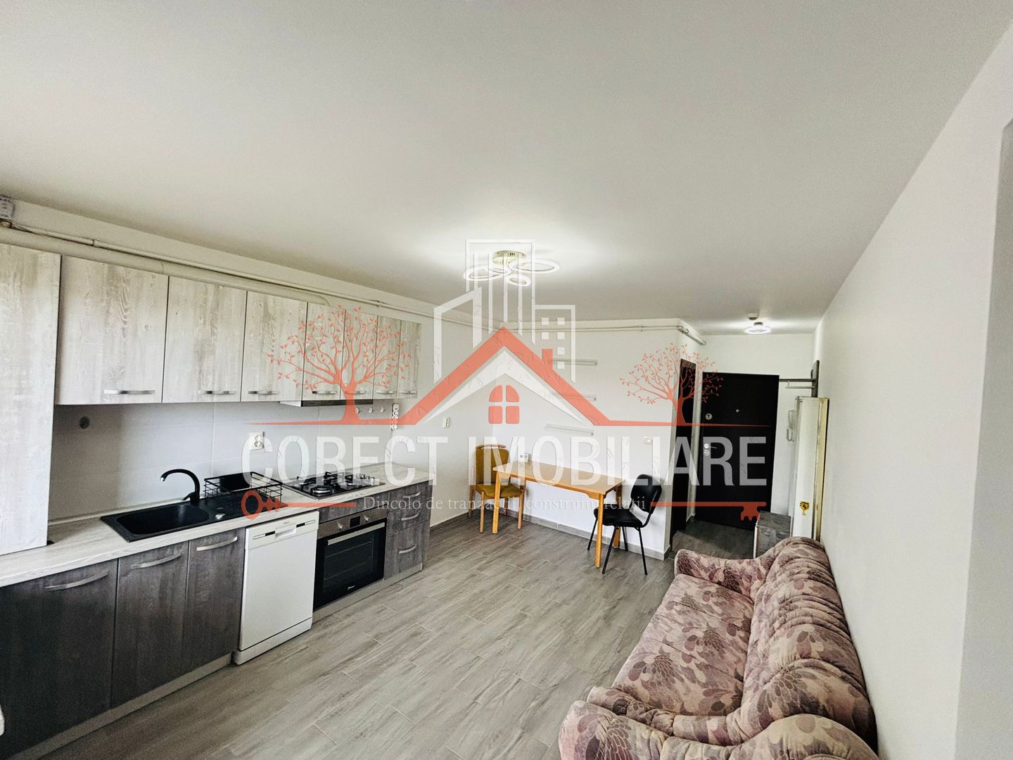 Apartament de vanzare cu 2 camere , cu vedere panoramica - Poză 7