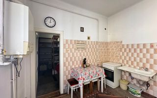 Apartament in casa spațios la doar 5-7 minute de Centrul Istoric - Poză 14
