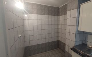 Vânzare apartament decomandat 3 camere cu centrală - Str. Baciului - Poză 9