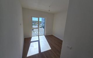 Apartament cu 2 camere  Mehala bloc nou - Poză 3