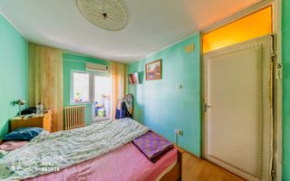 Apartament 4 camere, Micalaca, zona Miorita, etaj 3, decomandat, comision 0% - Poză 9