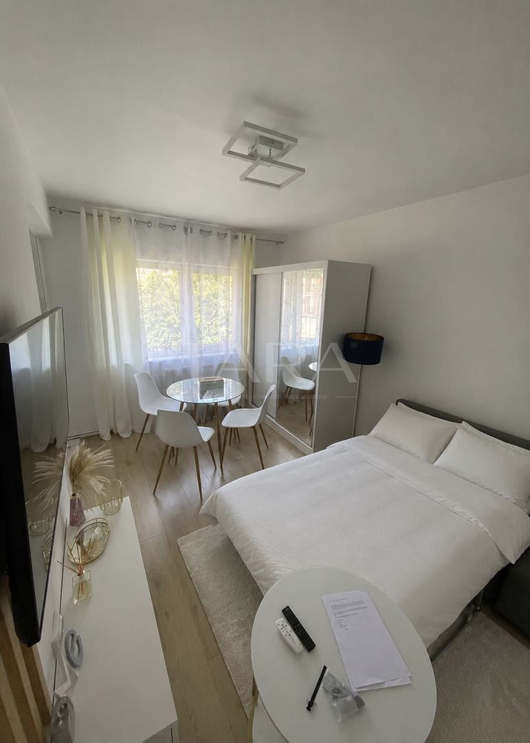 Apartament cu 1 cameră, complet renovat, ideal pentru investiție. - Poză 4