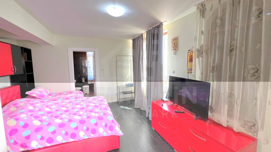 Casa 5 Dormitoare 2 bucatarii 3 bai Living-Toate utilitatile-Popoveni - Poză 4
