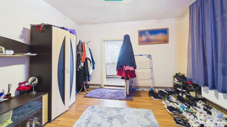 Casă cu 3 camere de vânzare în zona Bujac - Poză 18