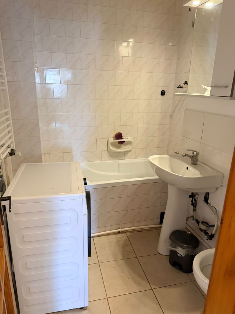 🏡 Ap.3 cam et.8/10 FOCSANI/VN ZONA 1 DECEMBRIE 918 - Poză 5