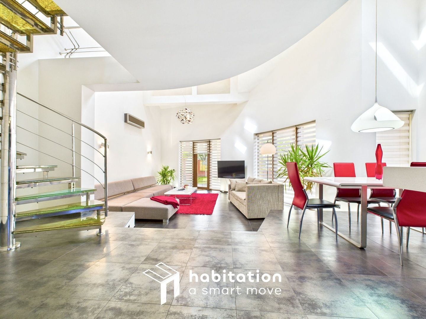 Descoperă eleganța unei case moderne– vizitează prin tur virtual - Poză 8