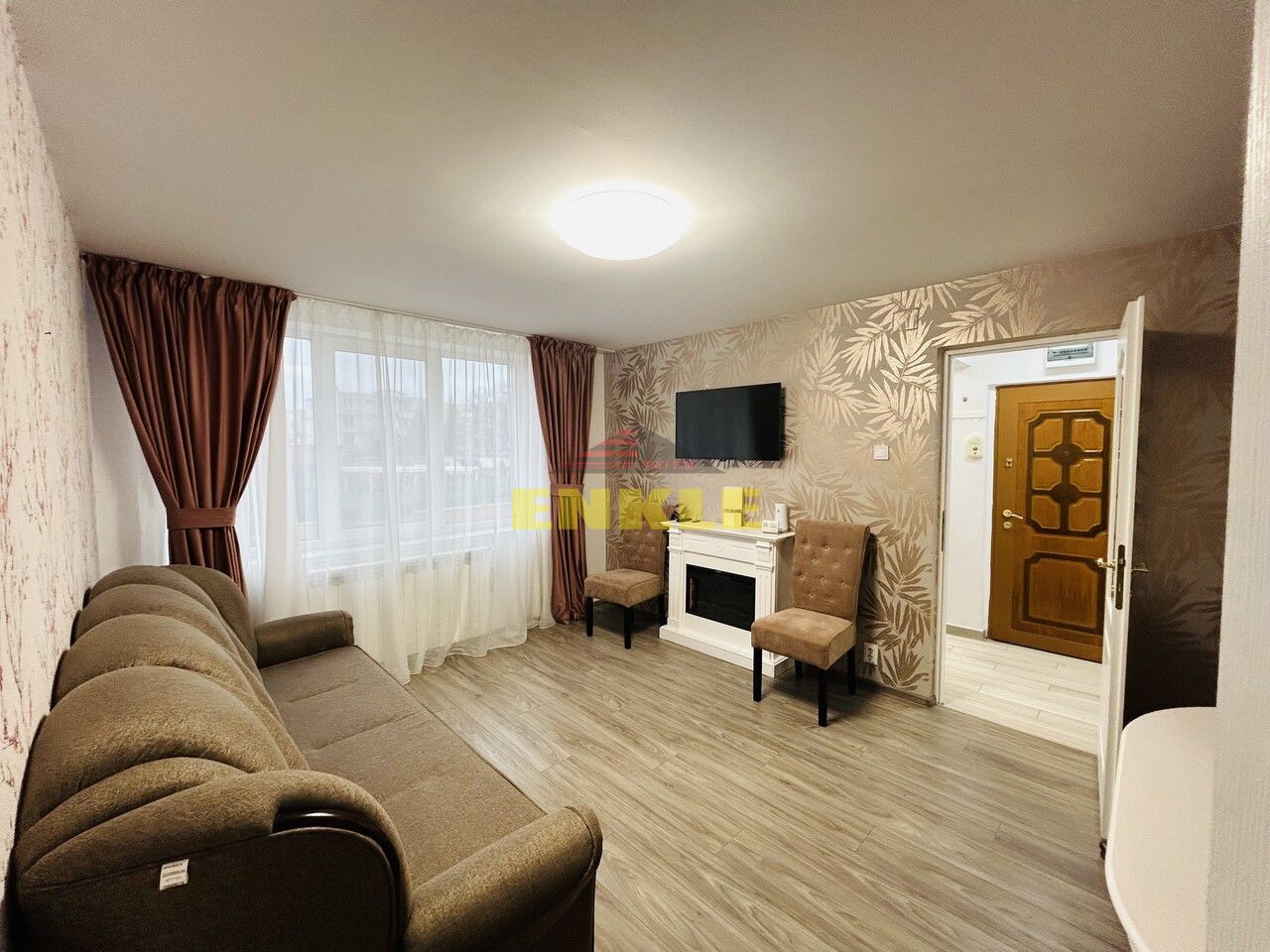 De inchiriat apartament 2 camere, zona Pietonalul Unirii. Pret 400€ - Poză 1