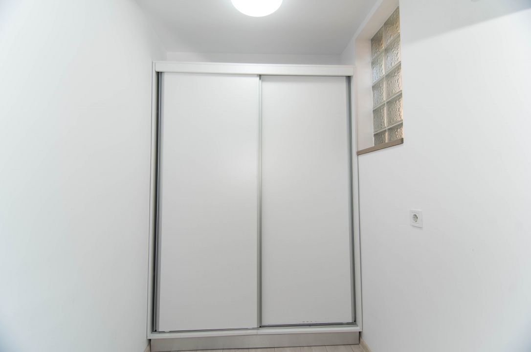 Casa cu 4 camere pe strada Campului, Pitesti - Poză 16