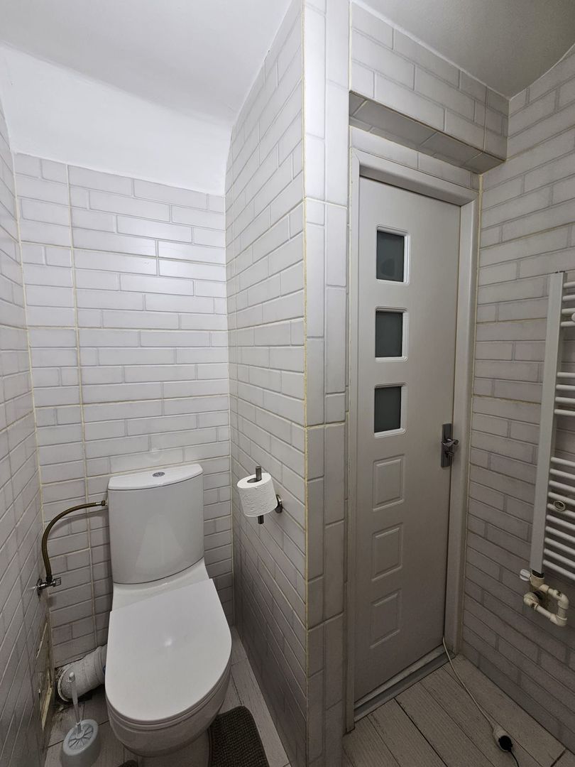 Închiriez apartament 2 camere lux modern, Piața Romană, petfriendly - Poză 10