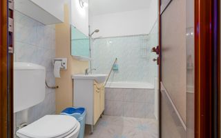 Apartament 3 camere, decomandat, mobilat - Poză 10