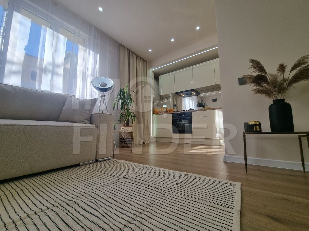 Apartament ultrafinisat Horea, 2 camere - Poză 1