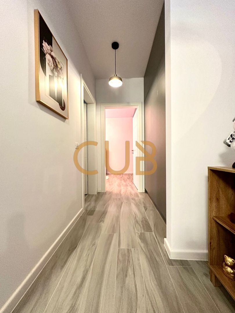 FUTURE RESIDENCE - 2cam DEOSEBIT complet mobilat+utilat|piscina,lift| - Poză 17