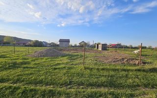 Teren de vânzare în Cristești, județul Iași – 500 mp - Poză 1