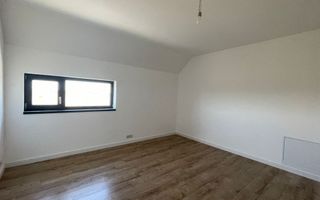 Duplex cu arhitectura deosebita - Mosnita Noua - Poză 9