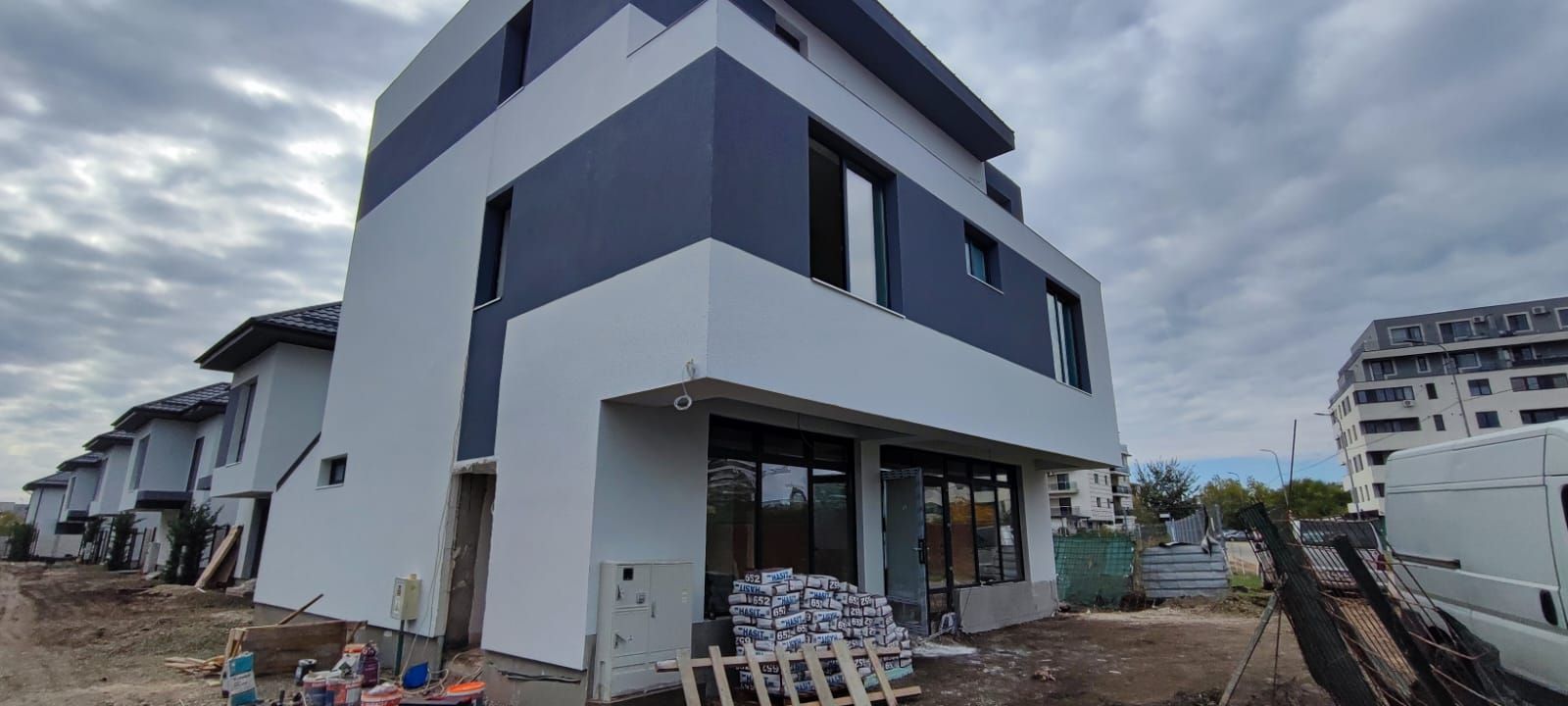 Stradal -Vad Comercial Vitrina - Poză 2