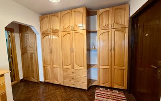 De vanzare apartament 2 camere decomandat - Poză 8