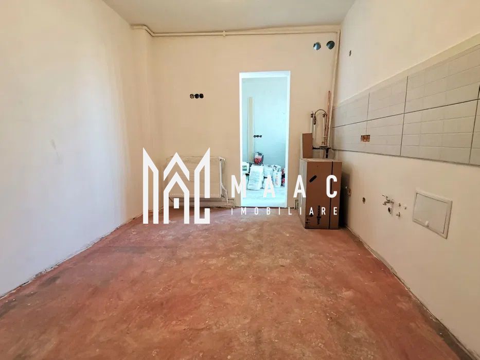 Apartament 3 camere | Decomandat | Zona Vasile Aaron - Poză 1