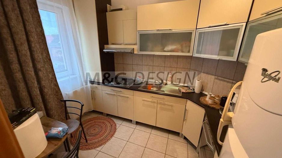 Apartament 3 camere Dumbravita etaj 1 - Poză 1