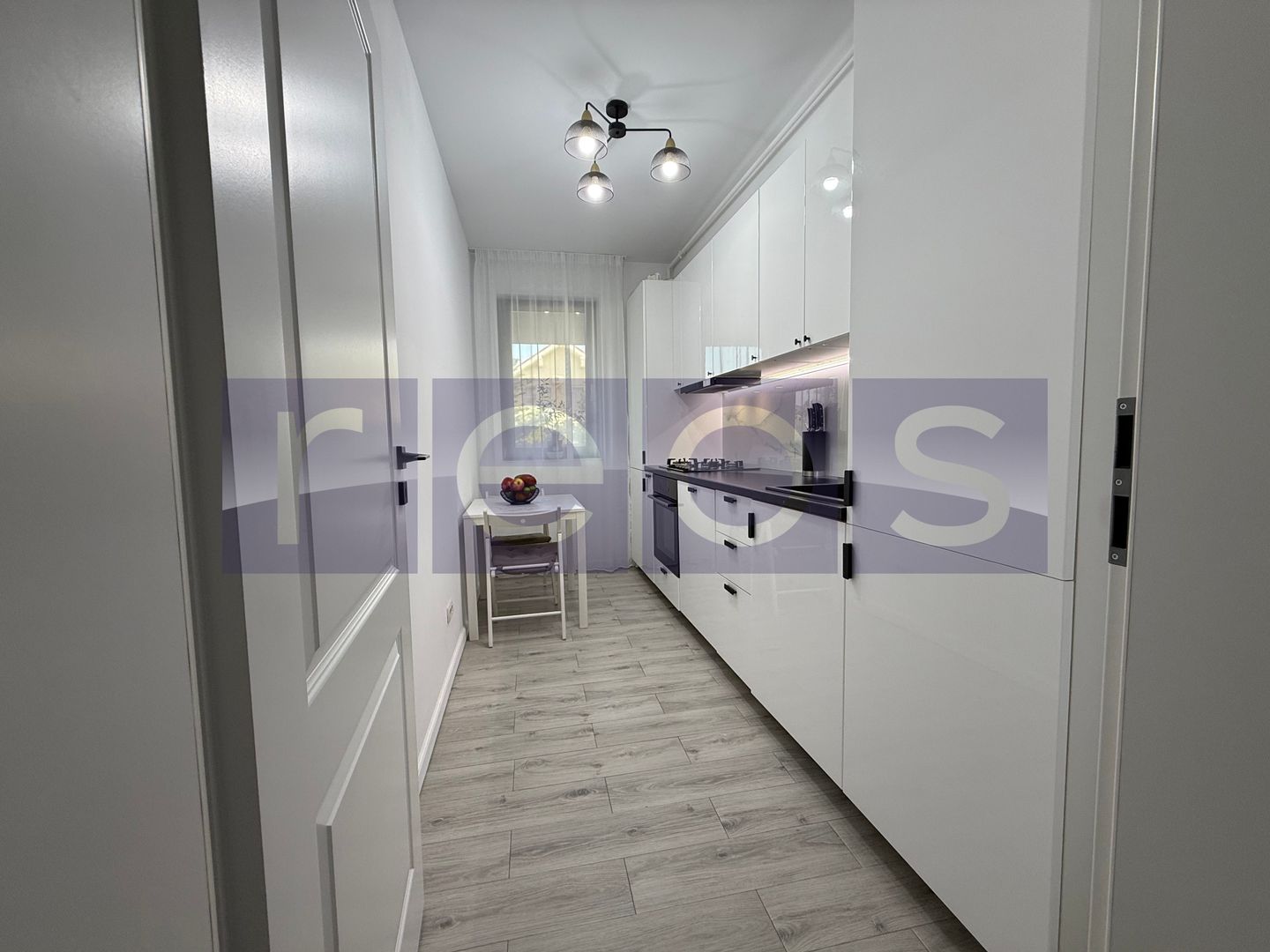 VANZARE 2 CAMERE | TERASA 33 MP | PARCARE INCLUSA | PIPERA – ROND OMV | - Poză 9