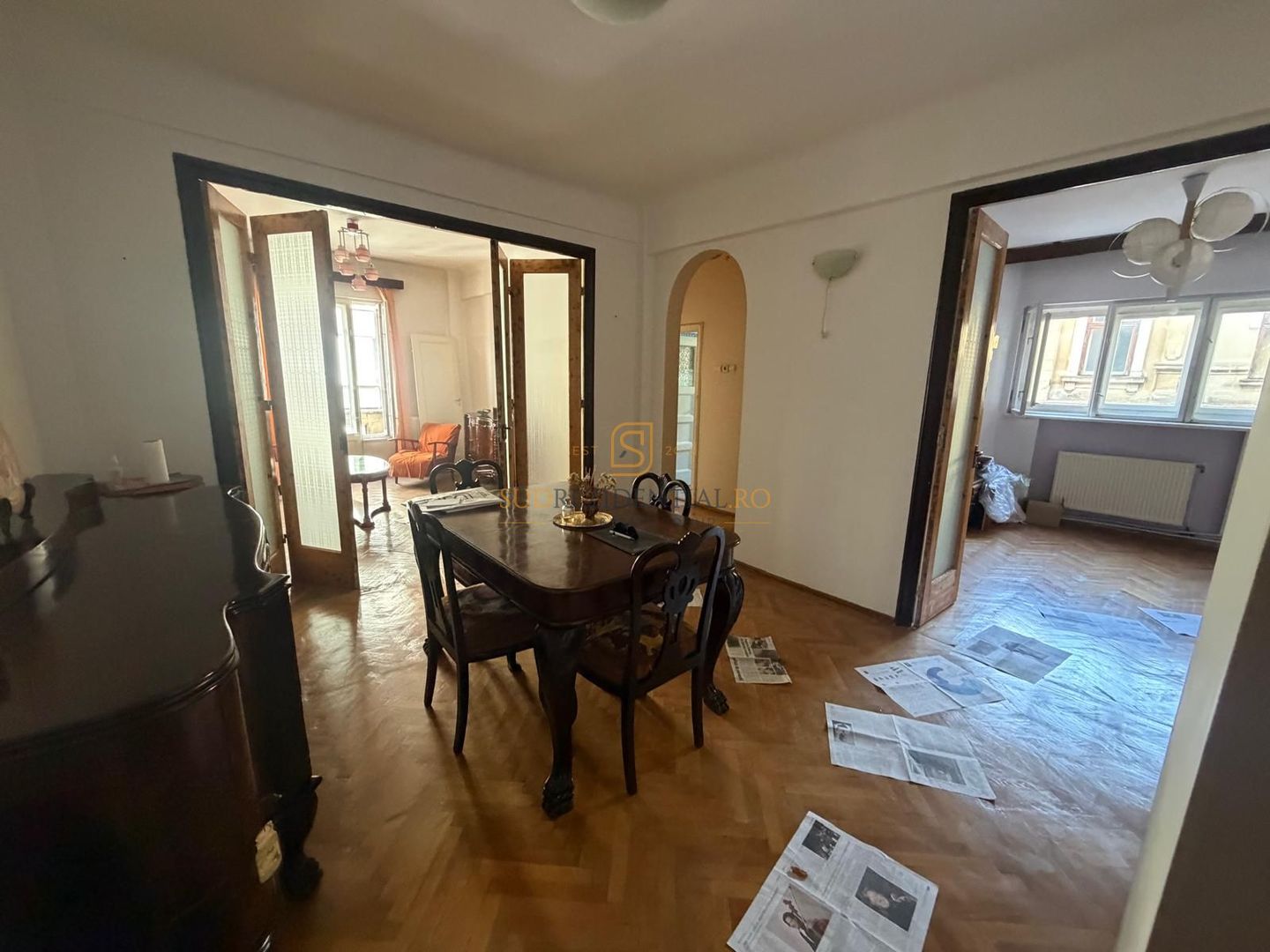 Apartament cu 4 camere în zona Universitate – proprietate cu istorie - Poză 3