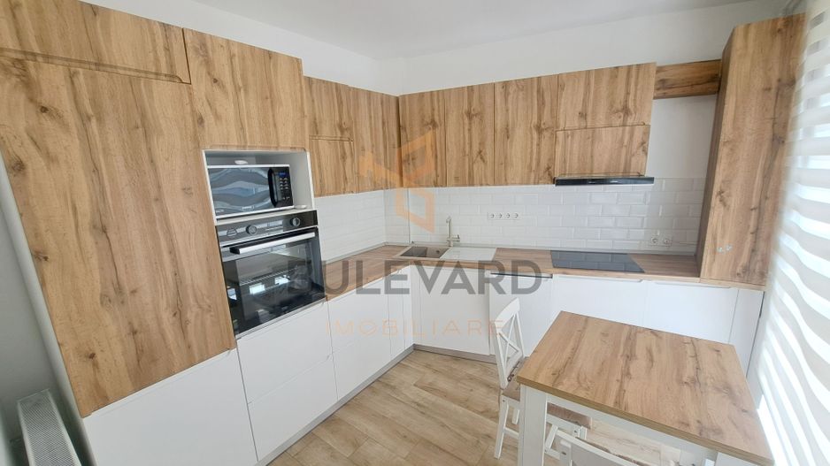 Apartament 2 camere, terasa de 15 mp, garaj subteran, boxa, Centru! - Poză 9