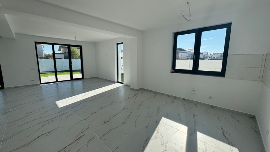 Vila 5 camere Otopeni Central-bucatarie si finisaje incluse - Poză 9