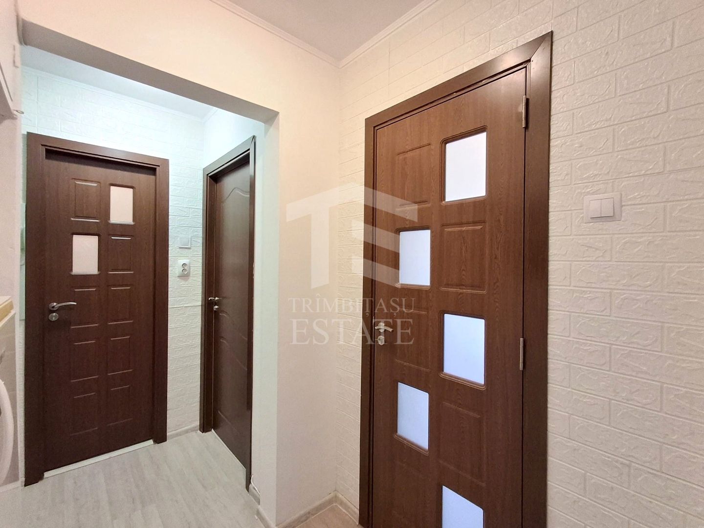 De Vanzare 2 Camere Bd Constantin Brancoveanu Bloc Fara Risc - Poză 19