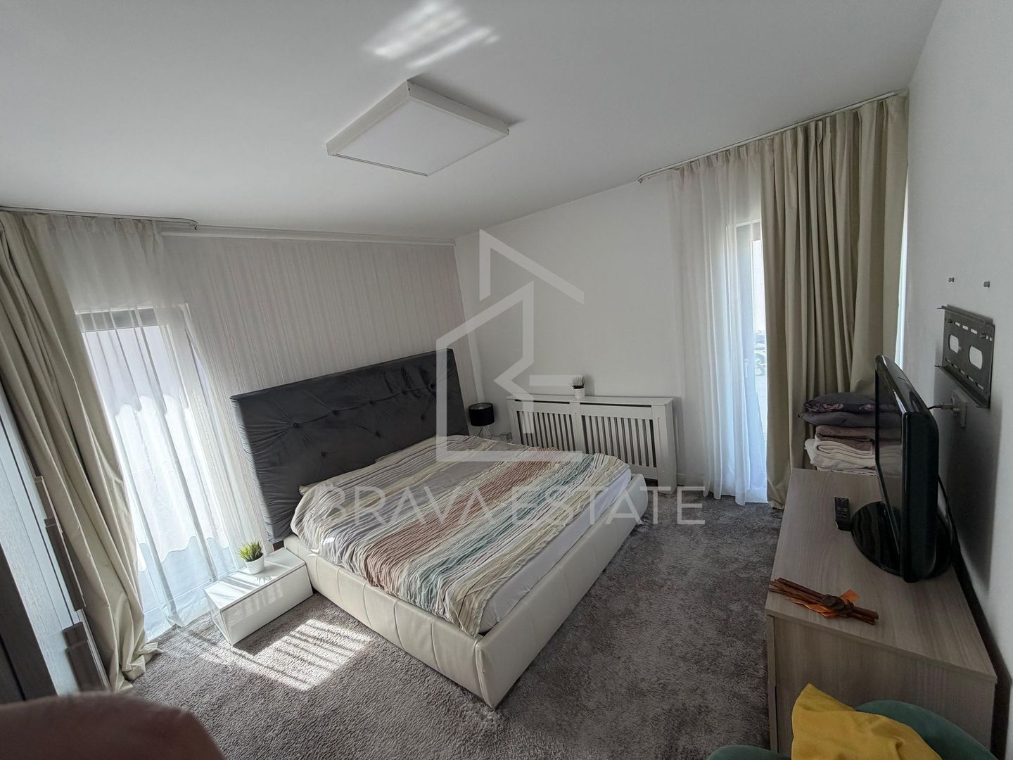 Apartament de vanzare 54 mp ,parcare , zona Borhanci - Poză 3