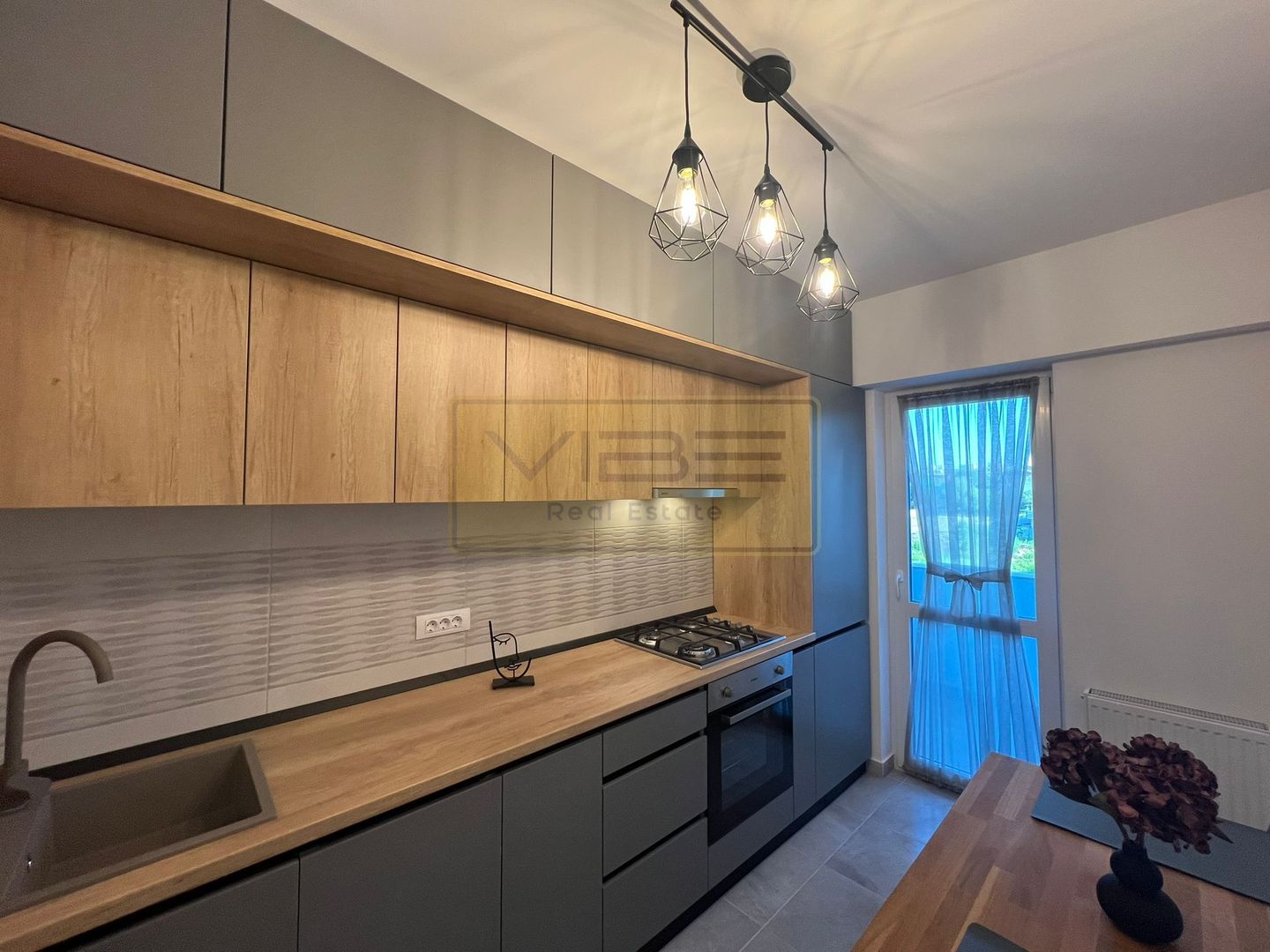 Apartament 2 camere premium + parcare Conest - Poză 14