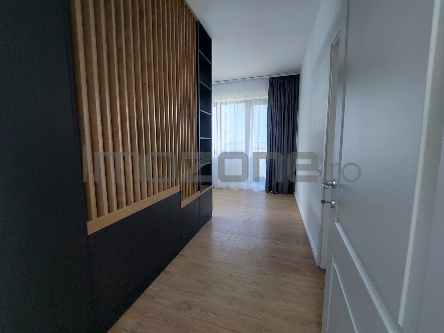 Garsoniera, 42 mp, decomandata, bucatarie 11 mp, mobilata/utilata - Poză 4