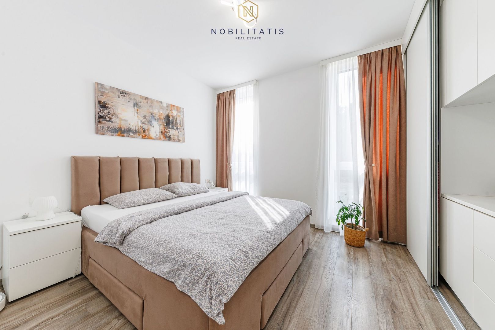 Apartament de Lux cu 3 Camere & Curte Privată de 212 mp în Timișoara - Poză 20