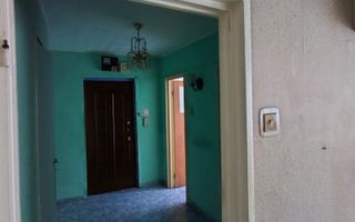 VANZARE GARSONIERA SPATIOASA I LIBERA I METROU I RAUL DOAMNEI - Poză 10