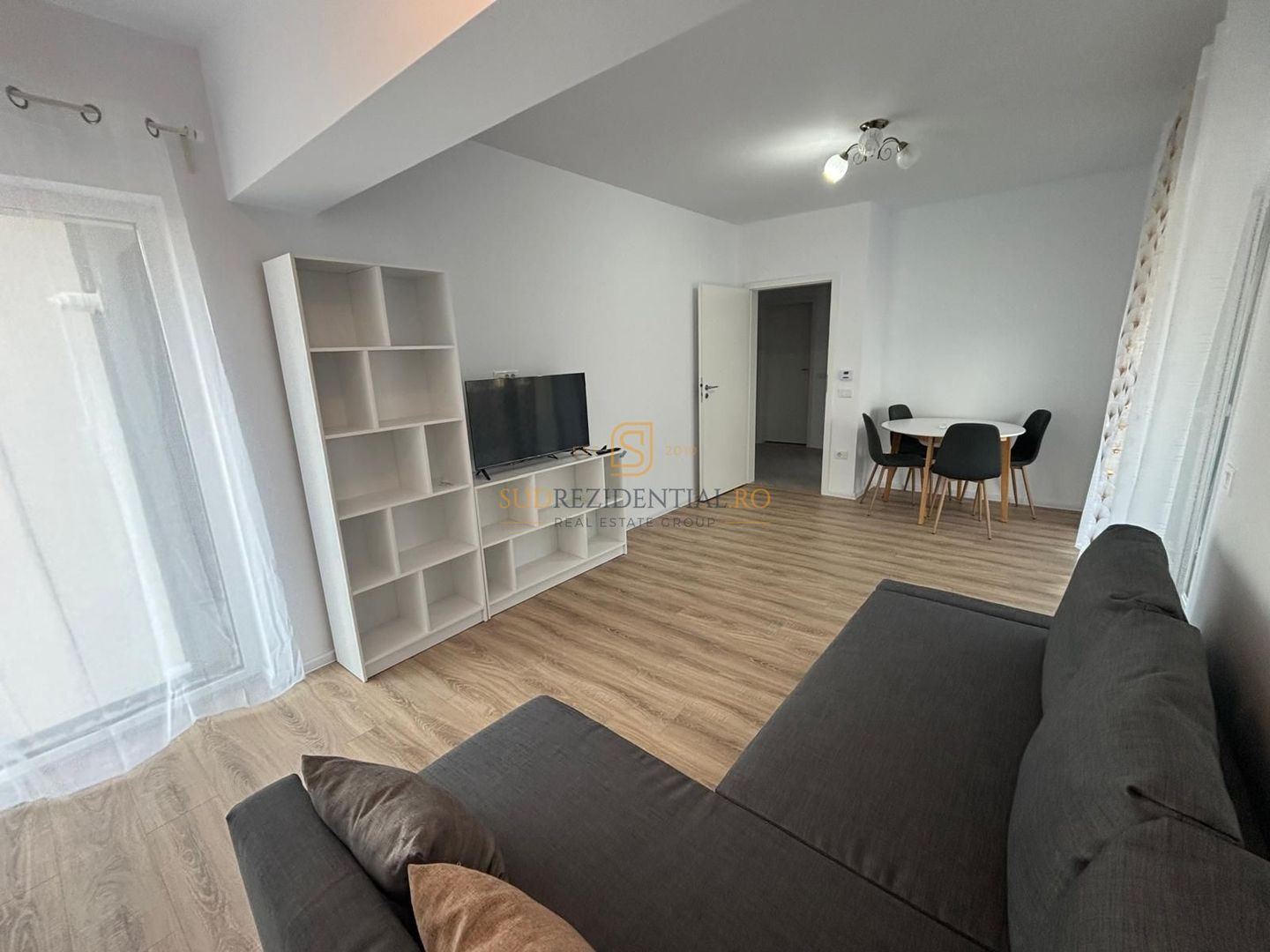 De inchiriat apartament 2 camere decomandat,  The Grand Kristal - Poză 1