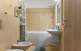 Cartier URBAN, lângă Mall Coresi, apartament 2 camere, mobilat, 550 euro - Poză 18