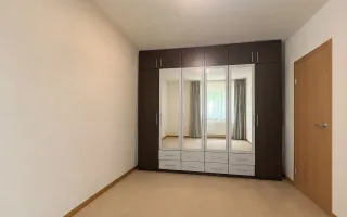 Proprietar vand apartament cu 3 camere, centrala+ baxa, zona Girocului - Poză 12