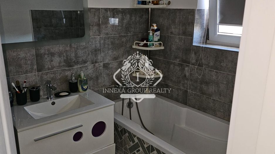 Casa-4 camere-3 bai-tearasa-2 locuri de parcare-curte | Ozana - Poză 16