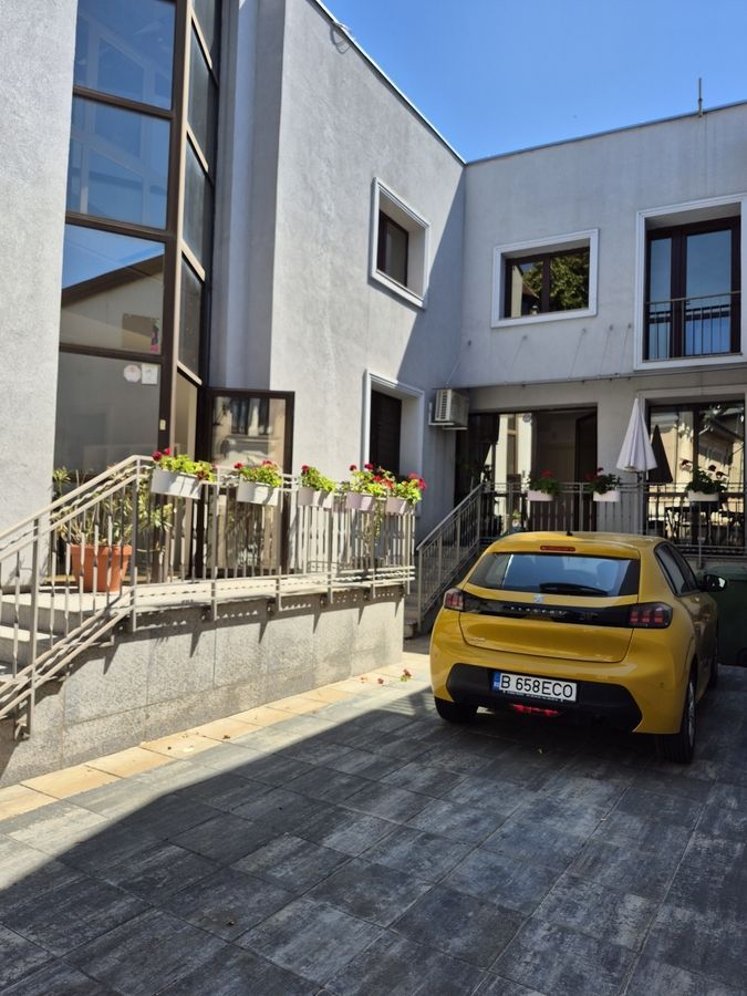 pațiu Ultracentral Premium – Ideal Clinică sau Birou | Piața Victoriei | 350 mp - Poză 2