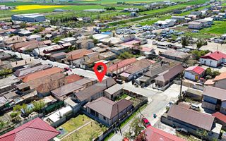 Proprietate elegantă, ideală pentru familie – Ovidiu Central - Poză 13