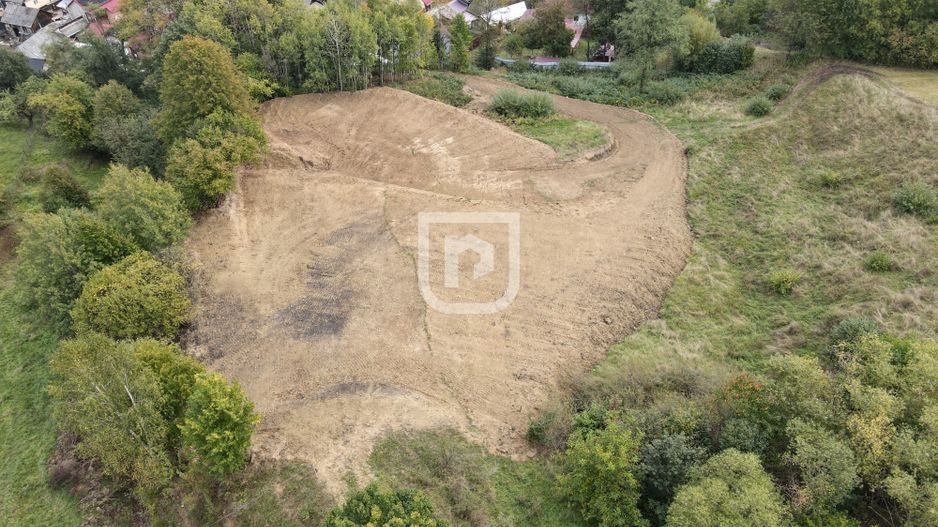 Teren intravilan 6.500mp central Gura Humorului - Poză 4