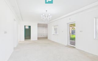 Casă renovată 4 camere si 1452 mp teren în Bătania - Poză 6