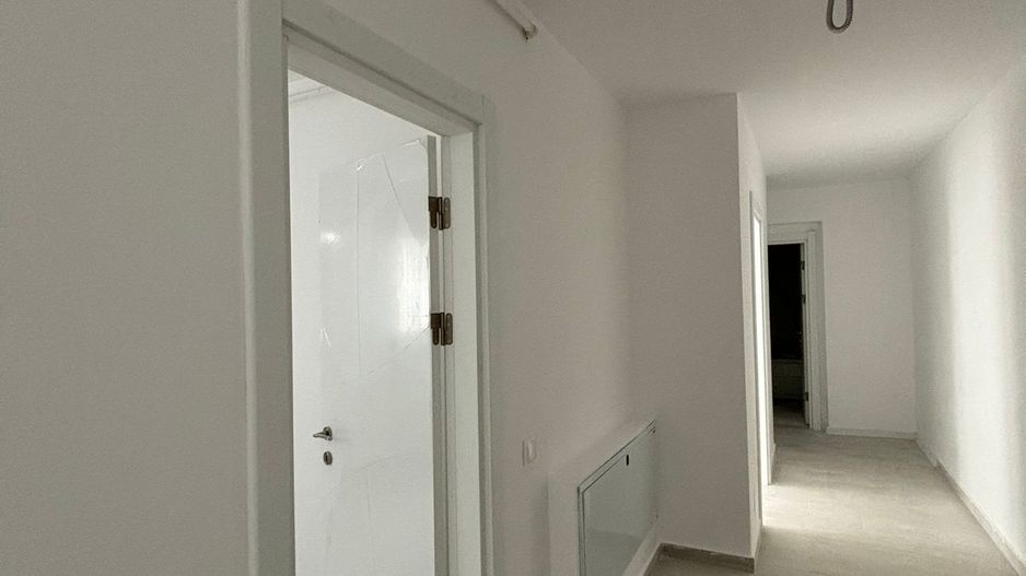APARTAMENT 3 CAMERE POZITIE IDEALA LANGA METROU TECLU - Poză 1