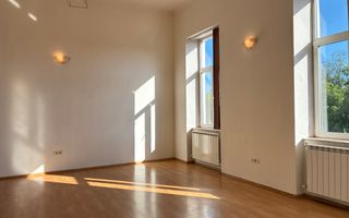 Apartamnet ultracentral de vanzare in Oradea - Poză 3