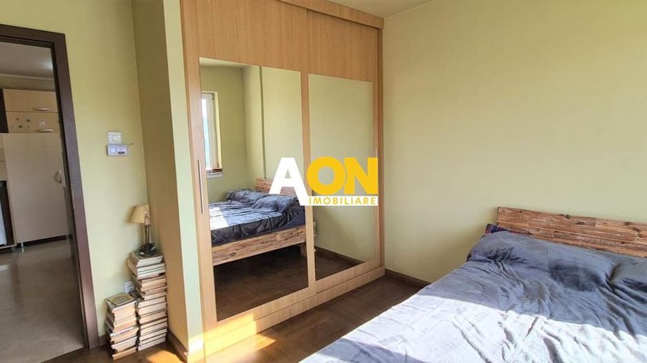 Apartament de Vanzare, 2 camere,  priveliste superba - Poză 5