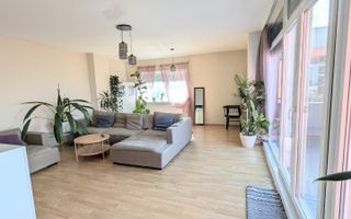 Apartament spatios 100 mp cu lift si 50 mp de terase - Poză 5