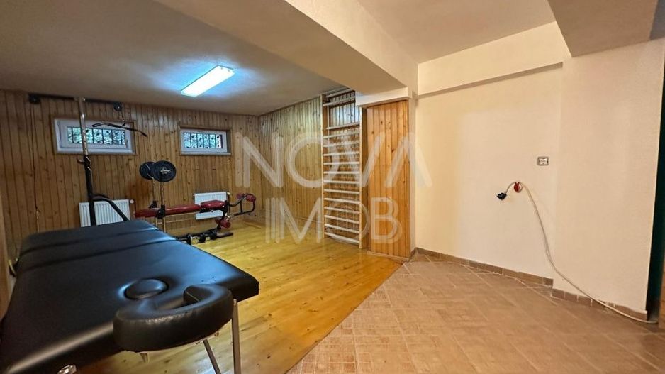 Casa individuala  - vedere spre padure - Parcul Sub Arini - Poză 47