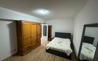 Apartament de 2 camere, 60 mp, decomandat, Zona 7 Noiembrie - Poză 1