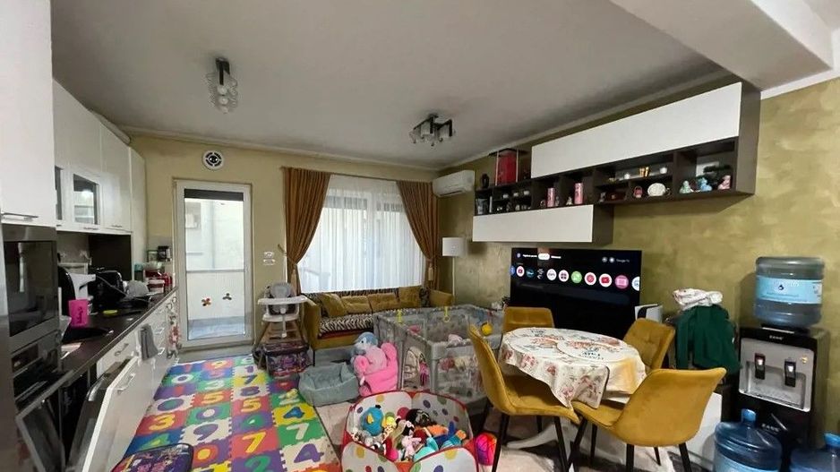 Apartament 3 camere Dumbravita etaj 1 - Poză 1